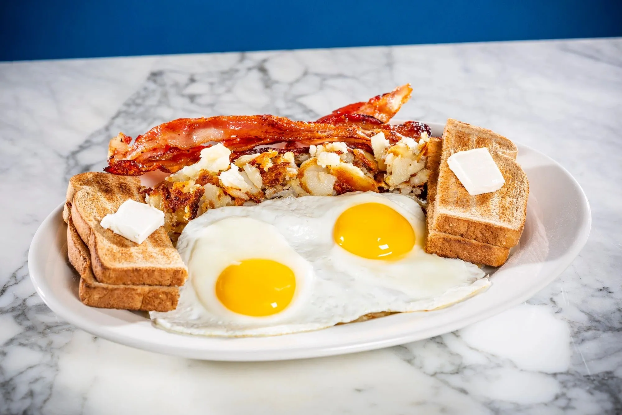 Delicious breakfast at 83 Diner